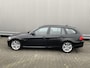 BMW 3-Serie Touring 318i Corporate Lease Luxury Line Leer, Clima, CC, Navi, iDrive, PDC, LM, Trekh, nw. APK – Inruil Mogelijk –