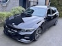 BMW 3-Serie Touring 330e High Executive M Sport Pano HUD Leder Sfeerverlichting