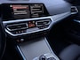BMW 3-Serie Touring 330e High Executive M Sport Pano HUD Leder Sfeerverlichting