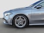 Mercedes-Benz A-klasse 180 AMG-Line | Pano | Sfeerverlichting | Head-up | Adap. Cruise | Stoelverwarming