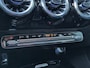 Mercedes-Benz A-klasse 180 AMG-Line | Pano | Sfeerverlichting | Head-up | Adap. Cruise | Stoelverwarming
