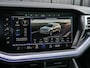 Volkswagen Touareg 3.0 TSi 4MOTION R · Panoramadak · Luchtvering · Adaptive Cruise Control · Memory Seats · Camera · Keyless entree · Blis · Ambiance interieur ·