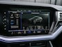 Volkswagen Touareg 3.0 TSi 4MOTION R · Panoramadak · Luchtvering · Adaptive Cruise Control · Memory Seats · Camera · Keyless entree · Blis · Ambiance interieur ·
