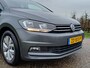 Volkswagen Touran Highline / 7 Persoons / Trekhaak/ Camera / Carplay