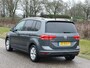 Volkswagen Touran Highline / 7 Persoons / Trekhaak/ Camera / Carplay