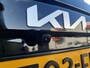Kia Niro EV ExecutiveLine 64.8 kWh | BTW AUTO! Stoel verwarming en koeling | Elektrisch bedienbare voorstoelen | Schuif-/ kanteldak | Camera | Elektrische achterklep | Lederen bekleding | Apple Carplay / Android auto |