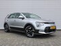 Kia Niro EV Light Edition 64.8 kWh | Airco | Cruise | Navi | Camera | PDC | 17" LM | All season banden | 17% bijtelling |