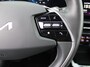 Kia Niro EV Edition 64.8 kWh | Stuur-/stoelverwarming | Camera | Cruise adapt. | Navi | 17" LM | Clima |