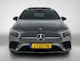 Mercedes-Benz A-klasse 180 Business Solution AMG AMG Line | Night Pakket | Panorama Schuif-Kanteldak | Sfeerverlichting | Trekhaak | MultiBeam Koplampen | Achteruitrijcamera. Inclusief 24 maanden Mercedes-Benz Certified garantie voor Europa.