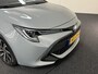Toyota Corolla Touring Sports 1.8 Hybrid 122 PK Active Premium Camera / Apple Car Play / Head Up / verwarmde voorstoelen