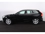 Volvo XC60 T5 Momentum - Intellisafe surround - Verwarmbare voorstoelen - Parkeersensoren voor en achter - camera achter - Cruise Control - Climate Control - Apple® CarPlay - Android Auto - Licht- & regensensor - 18' LMV - City Safety