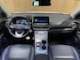 Hyundai Kona Electric EV Premium 64 kWh|GROTE ACCU|100%SOH|FACELIFT|3-FASE|TREKH|DAK|HUD|LEDER|ACC|STUURVERW|STOELVERW+VENT|CAMERA|CARPLAY|