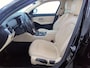 BMW 3-Serie 318i High Executive+Volleder+Stoel-verw+laser-LED+elek-trekhaak+Privacy-Glass= ORIG/NL