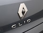 Renault Clio TCe 100pk Initiale Paris | Lederen bekleding | Dealer onderhouden | BOSE | Stoel- en stuurwielverwarming |