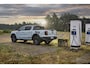Ford Ranger Wildtrak Double Cab PHEV 2.3 | 279 pk | GRIJS kenteken | 5 persoons | Nu 0,99% rente op financial lease | Navigatie | Rollertop | Technologypack met trekhaak | Pro Power