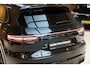 Porsche Cayenne 3.0/462 pk E-Hybrid Platinum Edition Blackstyle|2023|Luchtvering|Sport Chrono|Trekhaak|Achterasbesturing|PDC+Assist+360Camera|Panoramadak|22"LMV Black|BOSE