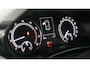 Skoda Fabia 1.0 TSI 95pk Ambition / Navigatie via App connect / Parkeersensoren / Cruise control