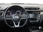 Nissan Qashqai 1.3 DIG-T Tekna + | Navigatie | Leder | Panoramadak | Camera | 1e eigenaar |