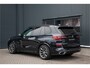 BMW X5 xDrive45e M-Sport | ACC | Comfortstoelen | Head Up | Lane + Side Assist | Pano | Harman Kardon | Camera | 20" | Memory | Dealer Onderhoud | BTW |  Luchtvering | Alarm | Stoel Verwarming | Apple & Android Carplay | Ambiance | Led | Dab+ | Keyless Entry | BTW.