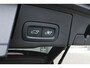 Volvo XC60 2.0 T6 Plug-in hybrid AWD Plus Dark | 19" 5-Dubbel Spaaks Glossy Black / Diamond Cut Velgen | Kunstlederen Bekleding |Trekhaak Met Semi Elektrisch Inklapbare Kogel, 13-Polig | Keyless Entry | Keyless Start | Elektrisch Verstelb. Bestuurdersstoel Met Geheugen | Electronic Climate Controle | Voorstoelen / Stuurwiel Verwarmd | 360 Rondomzicht Camera |