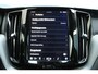 Volvo XC60 2.0 T6 Plug-in hybrid AWD Plus Dark | 19" 5-Dubbel Spaaks Glossy Black / Diamond Cut Velgen | Kunstlederen Bekleding |Trekhaak Met Semi Elektrisch Inklapbare Kogel, 13-Polig | Keyless Entry | Keyless Start | Elektrisch Verstelb. Bestuurdersstoel Met Geheugen | Electronic Climate Controle | Voorstoelen / Stuurwiel Verwarmd | 360 Rondomzicht Camera |