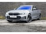 BMW 3-Serie 318i M Sport Grey & Black