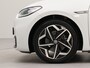 Volkswagen ID.3 First Plus 58 kWh incl afneembare trekhaak | Afneembare trekhaak | Apple Carplay | Navigatie | Achteruitrij camera | Parkeersensoren voor en achter | Wifi | Spraalbediening | Voorstoelen verwarmd |
