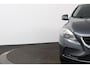 Volvo V40 1.6 T2 Summum | Dealer onderhouden | Stoelverwarming | Cruise Control | High Performance Audio | Parkassist | Climate Control |
