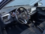 Kia Stonic 1.0 T-GDi 120pk DynamicLine | All Season Banden | Navigatie | Parkeer Sensoren | Achteruitrij Camera | Apple Carplay & Android Auto