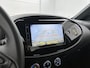 Toyota Aygo X 1.0 VVT-i MT Play | NL-Auto | Draadloos Apple Carplay / Android Auto | Parkeercamera |