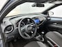 Toyota Aygo X 1.0 VVT-i MT Play | NL-Auto | Draadloos Apple Carplay / Android Auto | Parkeercamera |