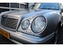 Mercedes-Benz E-klasse 240 Avantgarde V6, Zeer nette staat!