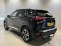 Peugeot 2008 1.2 PureTech Allure | Navigatie/Android/Apple Carplay | LM Velgen 17" | Achteruitrijcamera | Cruise Control Adaptief |