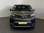 Toyota PROACE Electric Shuttle Long Extra Range Cool 75 kWh 9 pers. Navigatie Apple Carplay/Android Auto Parkeersensoren Cruise Control Getinte ramen Airco