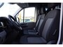 Volkswagen Crafter 35 2.0 TDI L3H3 Trendline | 2 zitplaatsen rechtsvoor | Airco | Apple Carplay/Android Auto|telefoonintegratie premium