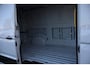 Volkswagen Crafter 35 2.0 TDI L3H3 Trendline | 2 zitplaatsen rechtsvoor | Airco | Apple Carplay/Android Auto|telefoonintegratie premium