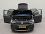 Volkswagen ID.4 Pro 77 kWh incl autom. wegklapbare trekhaak | Glazen panorama dak | Apple Carplay | Navigatie | Autom. wegklapbare trekhaak | Parkeersensoren voor en achter | Achteruitrij camera | Electr.bedienbare voorstoelen | Wifi | Warmtewerende v