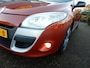 Renault Megane Coupé 1.4 TCe BOSE*NAVI*1/2 LEDER*CR CONTR*KEY-LESS*