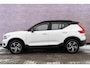 Volvo XC40 1.5 T3 Momentum | Navigatie | Camera | Park Assist | Zitverlenging | Lane Keeping Assist | Road Sign Information | Trekhaak | 18" LM