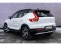 Volvo XC40 1.5 T3 Momentum | Navigatie | Camera | Park Assist | Zitverlenging | Lane Keeping Assist | Road Sign Information | Trekhaak | 18" LM