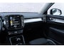 Volvo XC40 1.5 T3 Momentum | Navigatie | Camera | Park Assist | Zitverlenging | Lane Keeping Assist | Road Sign Information | Trekhaak | 18" LM
