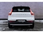 Volvo XC40 1.5 T3 Momentum | Navigatie | Camera | Park Assist | Zitverlenging | Lane Keeping Assist | Road Sign Information | Trekhaak | 18" LM