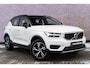 Volvo XC40 1.5 T3 Momentum | Navigatie | Camera | Park Assist | Zitverlenging | Lane Keeping Assist | Road Sign Information | Trekhaak | 18" LM