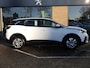 Peugeot 3008 1.2 130pk S&S Access TREKHAAK | Cruise control | AIRCO | Bluetooth | Parkeersensoren achter | LM-velgen 17inch | ALLSEASONBANDEN