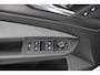 Volkswagen Golf 1.5 eTSI R-Line Business | Panoramadak | Parkeercamera | Navigatie