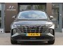 Hyundai Tucson 1.6 T-GDI PHEV Comfort Smart 4WD Demo Deal: 299,- p/m !! | Cruise control adaptief met Stop&Go | Elektrisch bedienbare achterklep met sensorsturing | Voorstoelen verwarmd