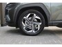 Hyundai Tucson 1.6 T-GDI PHEV Comfort Smart 4WD Demo Deal: 299,- p/m !! | Cruise control adaptief met Stop&Go | Elektrisch bedienbare achterklep met sensorsturing | Voorstoelen verwarmd