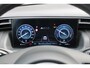 Hyundai Tucson 1.6 T-GDI PHEV Comfort Smart 4WD Demo Deal: 299,- p/m !! | Cruise control adaptief met Stop&Go | Elektrisch bedienbare achterklep met sensorsturing | Voorstoelen verwarmd