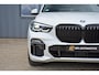 BMW X5 XDrive45e High Executive M Sport * Pano * HeadUp * Luchtvering * Trekhaak * 21" * Zonnerollo's * Zeer mooi * 1e eigenaar