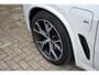 BMW X5 XDrive45e High Executive M Sport * Pano * HeadUp * Luchtvering * Trekhaak * 21" * Zonnerollo's * Zeer mooi * 1e eigenaar